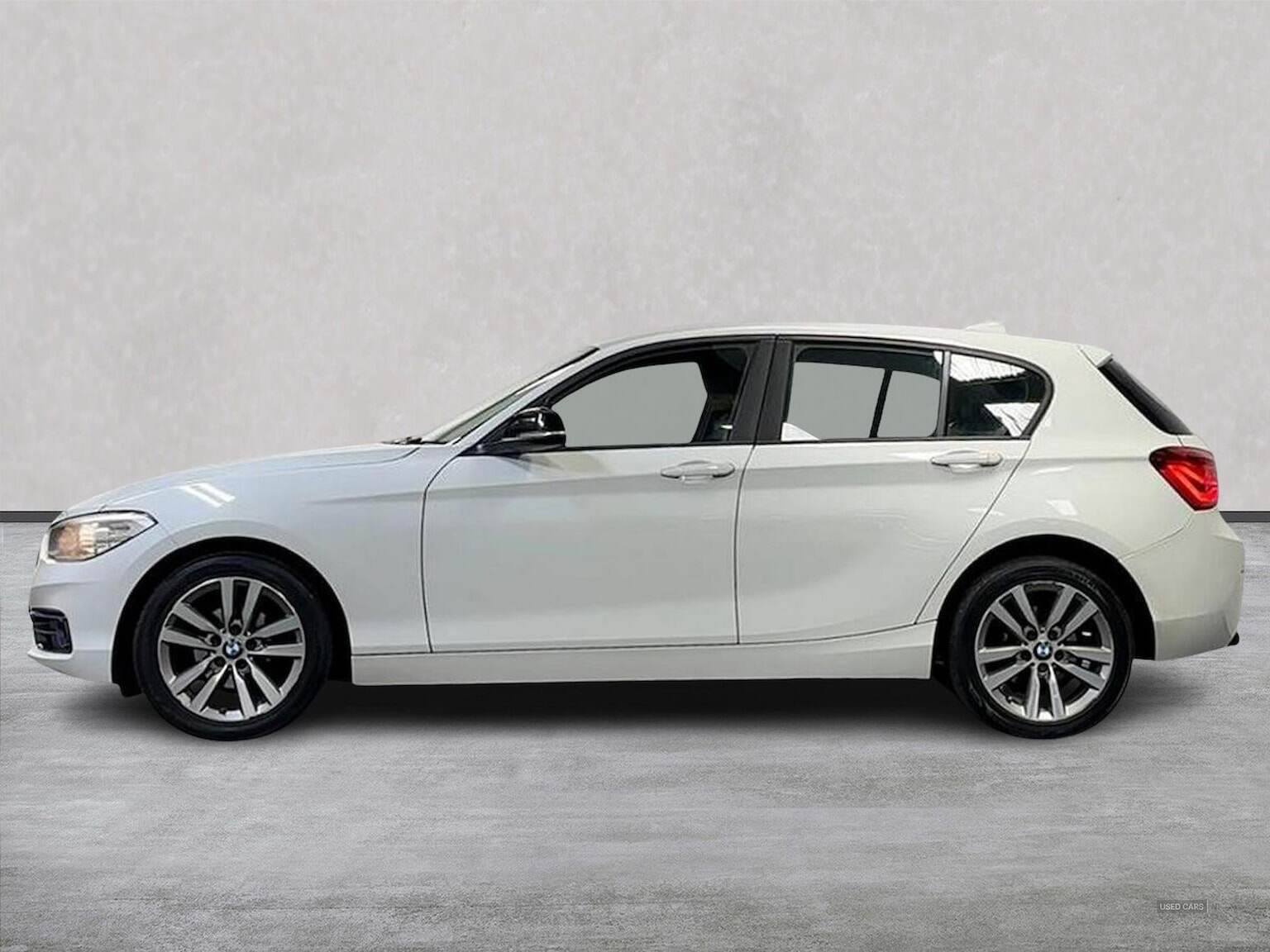 Jan 2016 BMW 1 Series 116D Sport 5Dr