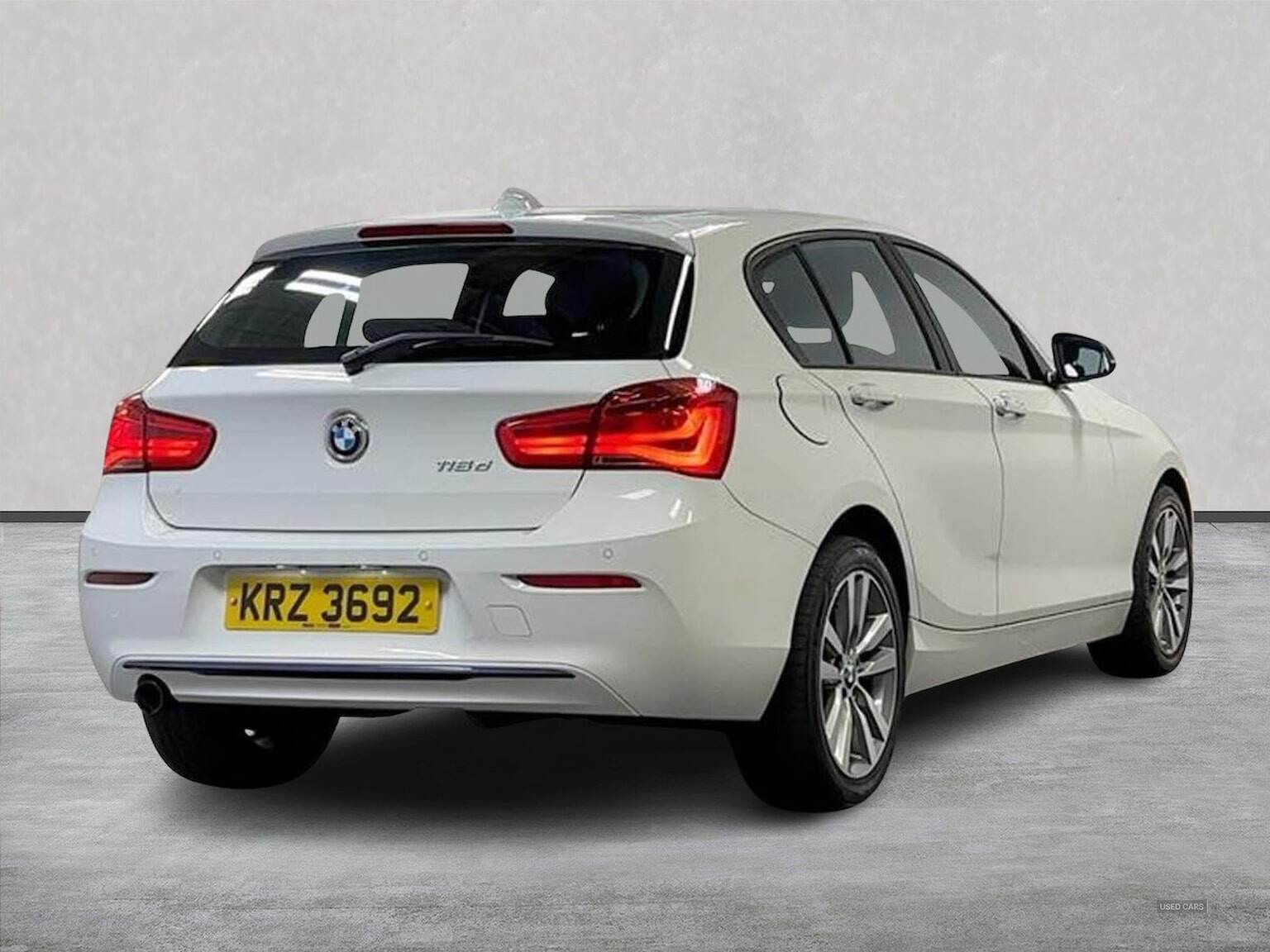 Jan 2016 BMW 1 Series 116D Sport 5Dr