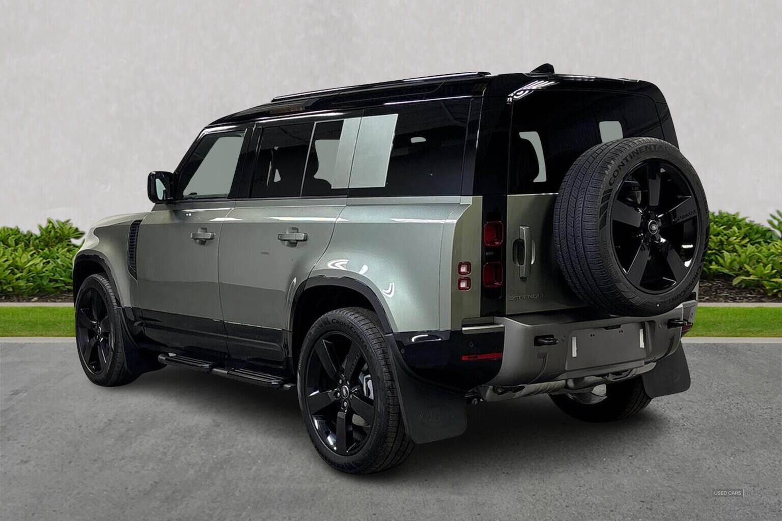 May 2024 Land Rover Defender 3.0 D350 X-Dynamic Hse 110 5Dr Auto [7 Seat]