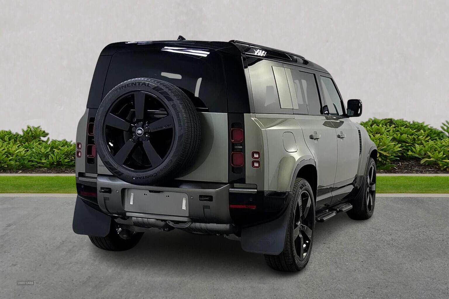 May 2024 Land Rover Defender 3.0 D350 X-Dynamic Hse 110 5Dr Auto [7 Seat]