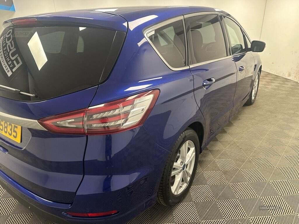 Jun 2016 Ford S-Max 2.0 TDCi 150 Titanium 5dr