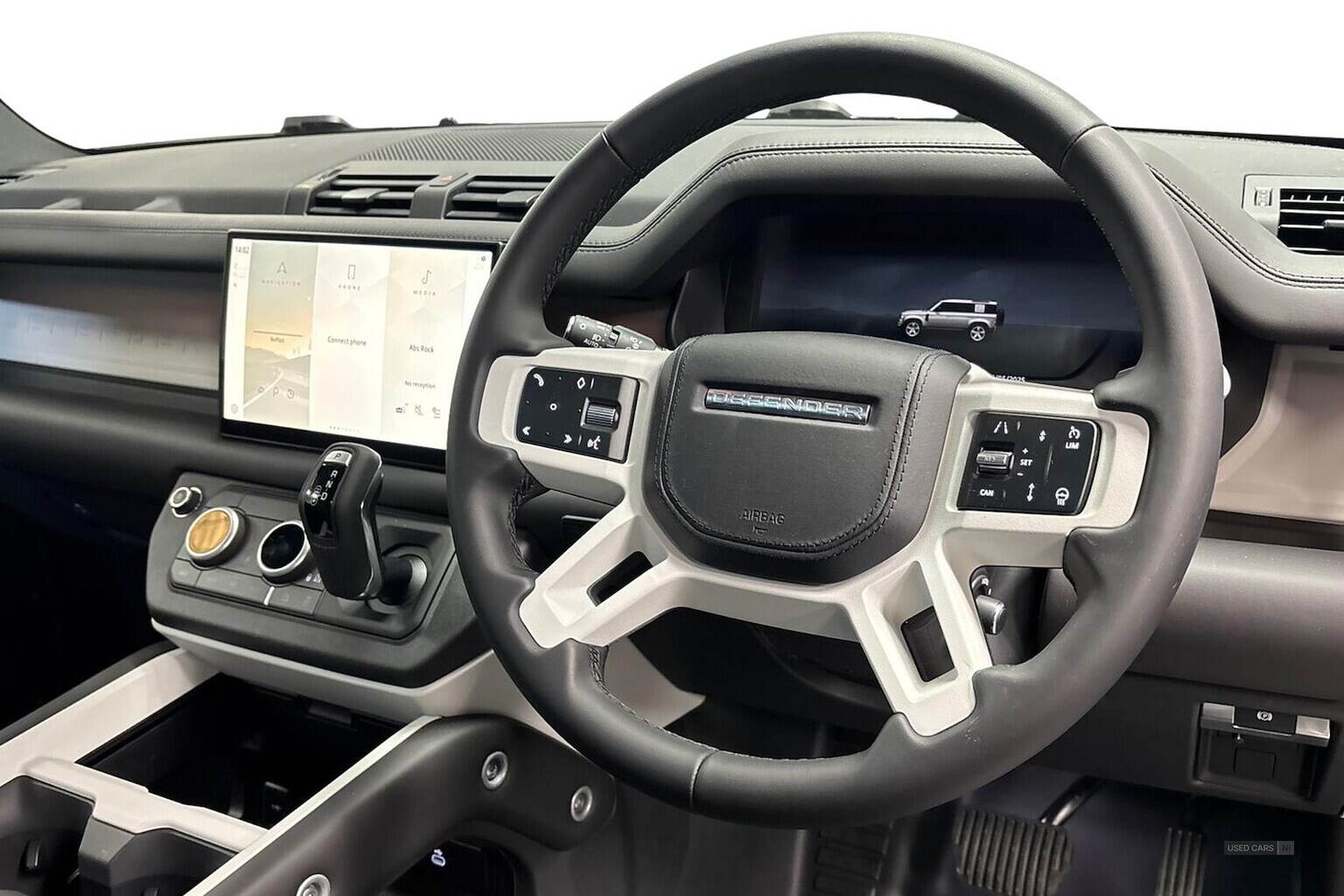 2025 Land Rover Defender 3.0 D250 X-Dynamic Hse 110 5Dr Auto