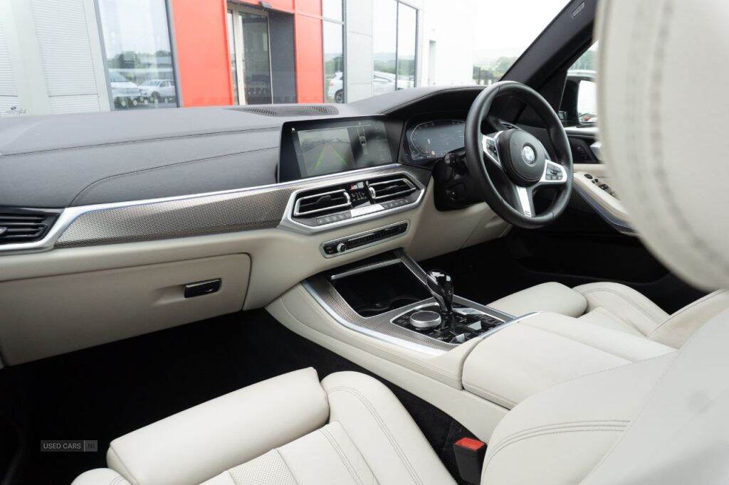 Mar 2022 BMW X5 xDrive30d MHT M Sport 5dr Auto