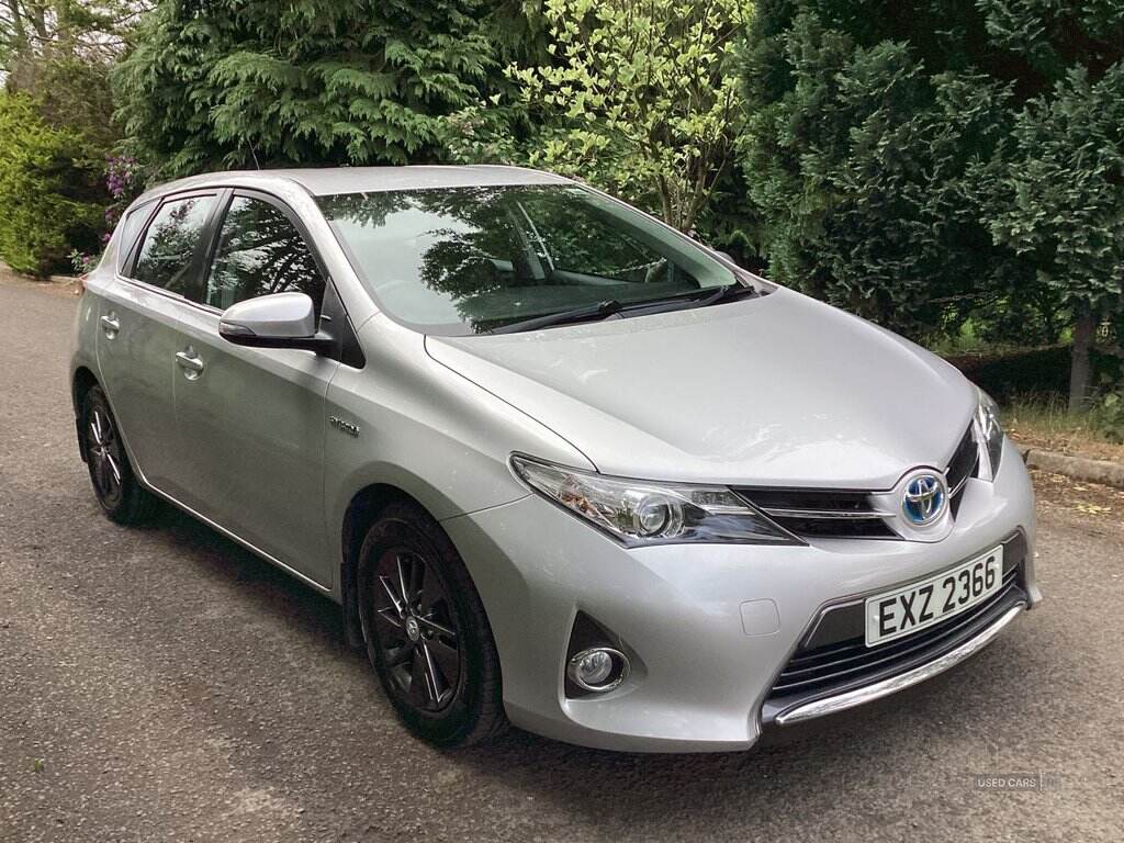Mar 2013 Toyota Auris 1.8 VVTi Hybrid Icon 5dr CVT Auto
