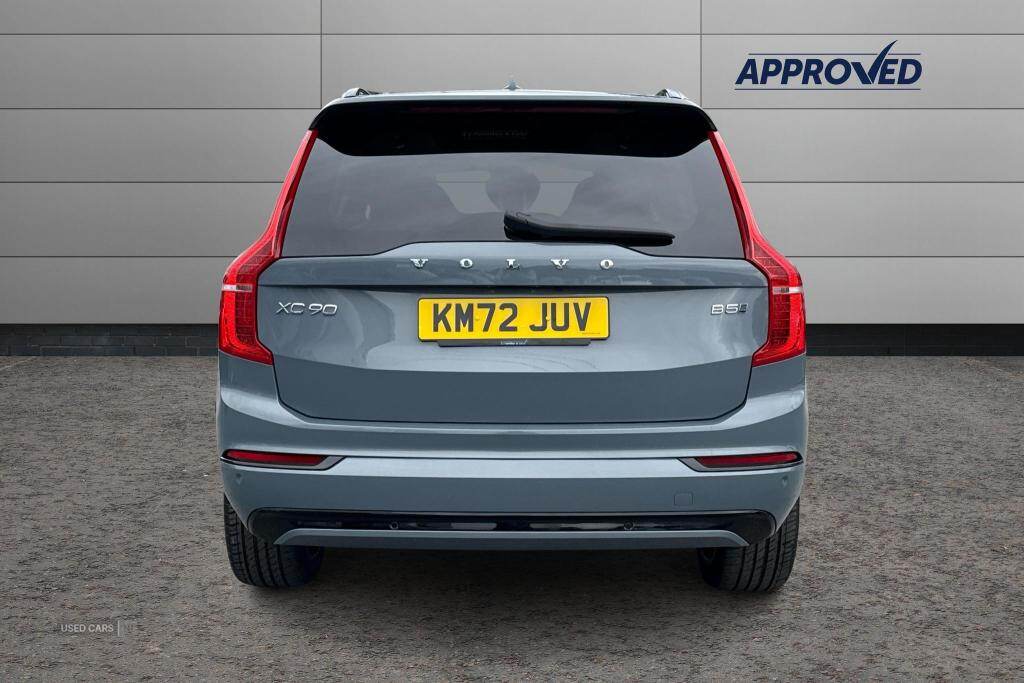 Jan 2023 Volvo XC90 2.0 B5D [235] Plus Dark 5dr AWD Geartronic