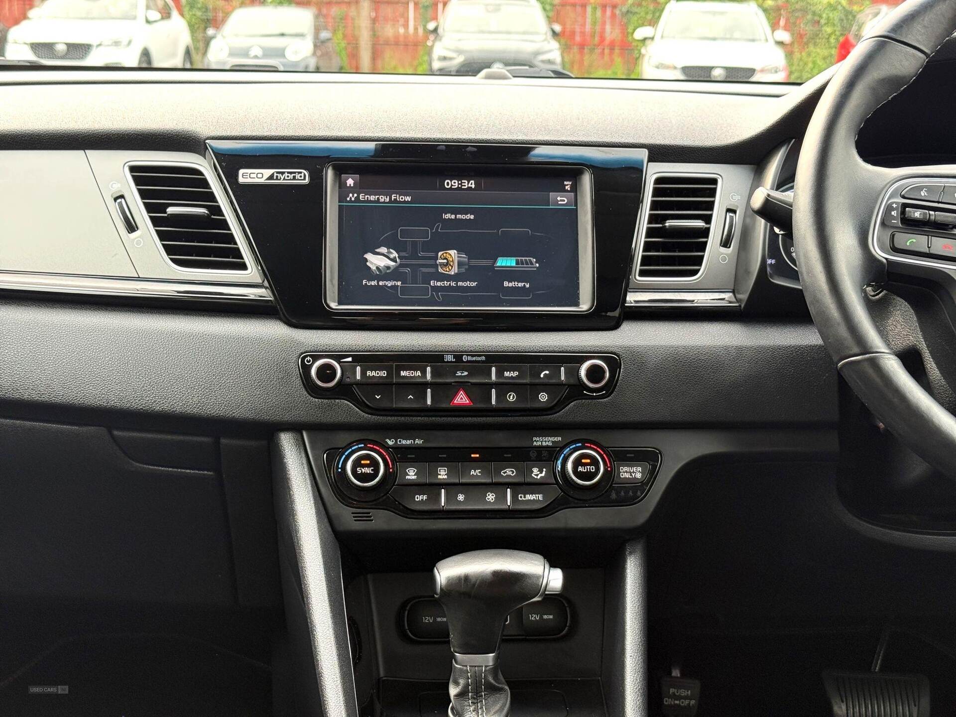 Aug 2016 Kia Niro 1.6 GDi Hybrid 3 5dr DCT