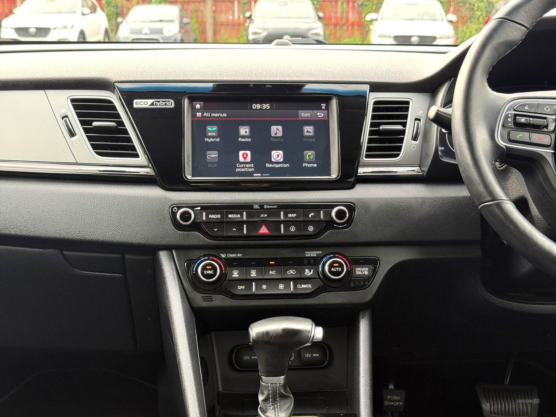 Aug 2016 Kia Niro 1.6 GDi Hybrid 3 5dr DCT
