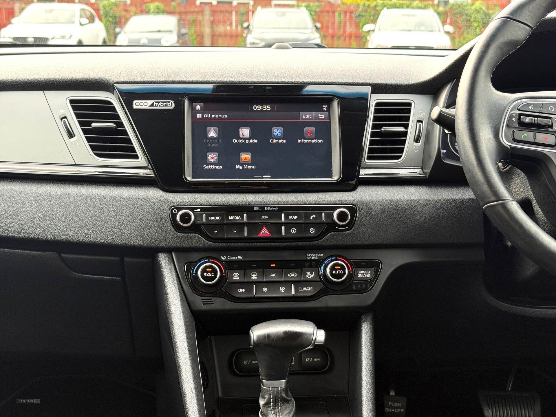 Aug 2016 Kia Niro 1.6 GDi Hybrid 3 5dr DCT