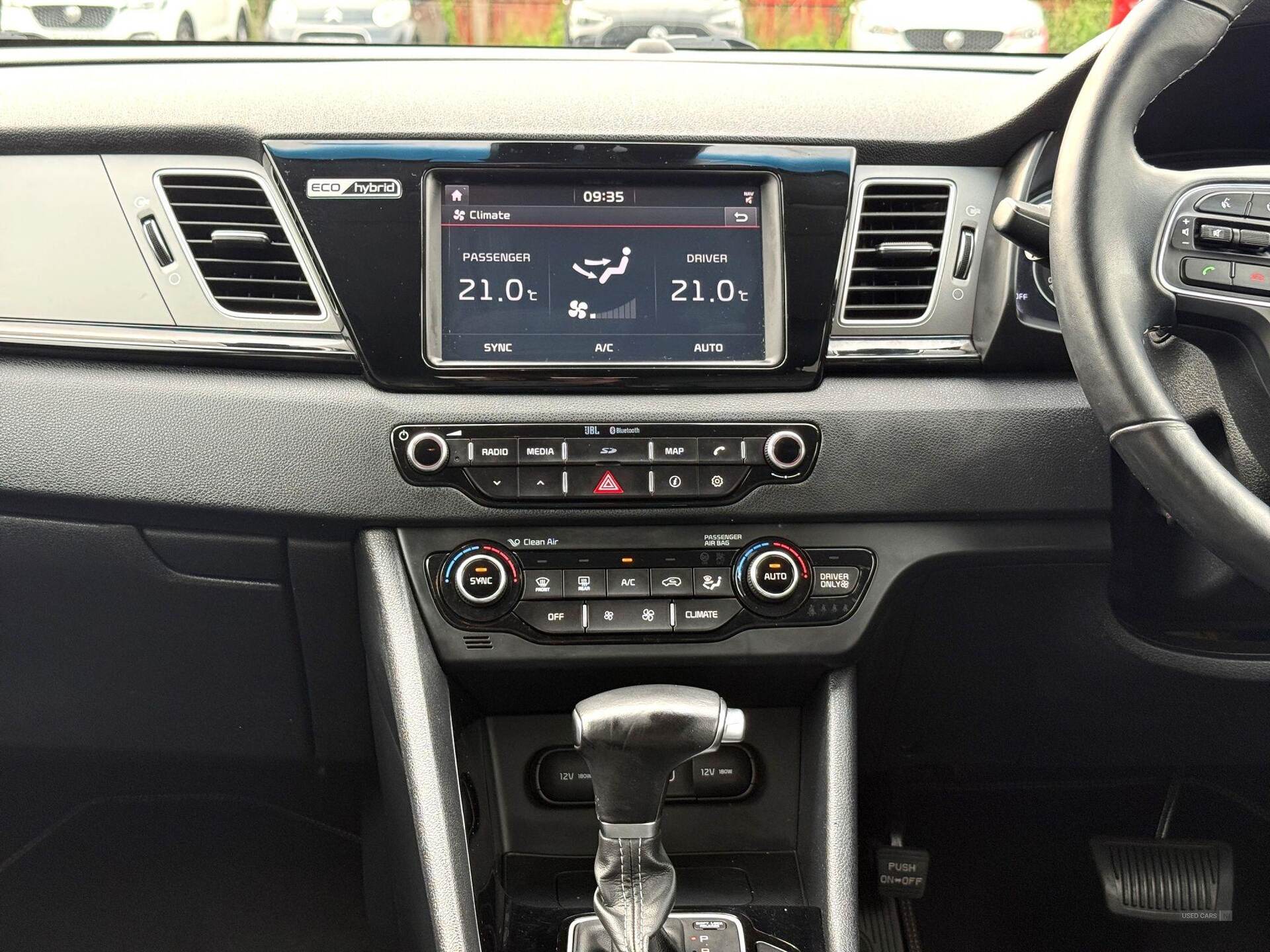 Aug 2016 Kia Niro 1.6 GDi Hybrid 3 5dr DCT