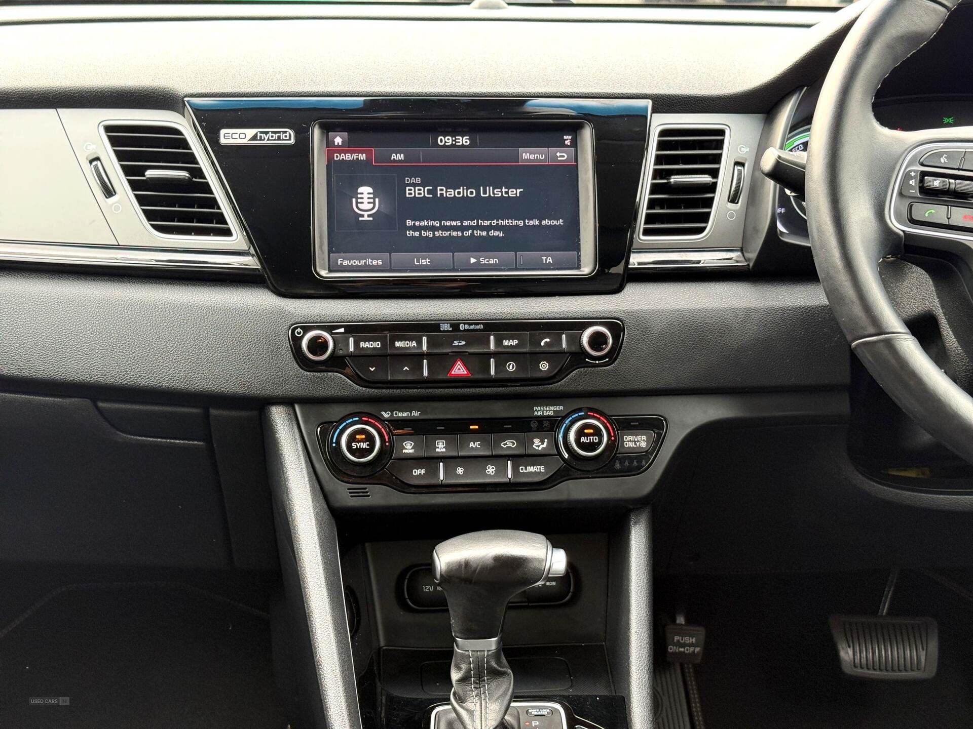 Aug 2016 Kia Niro 1.6 GDi Hybrid 3 5dr DCT