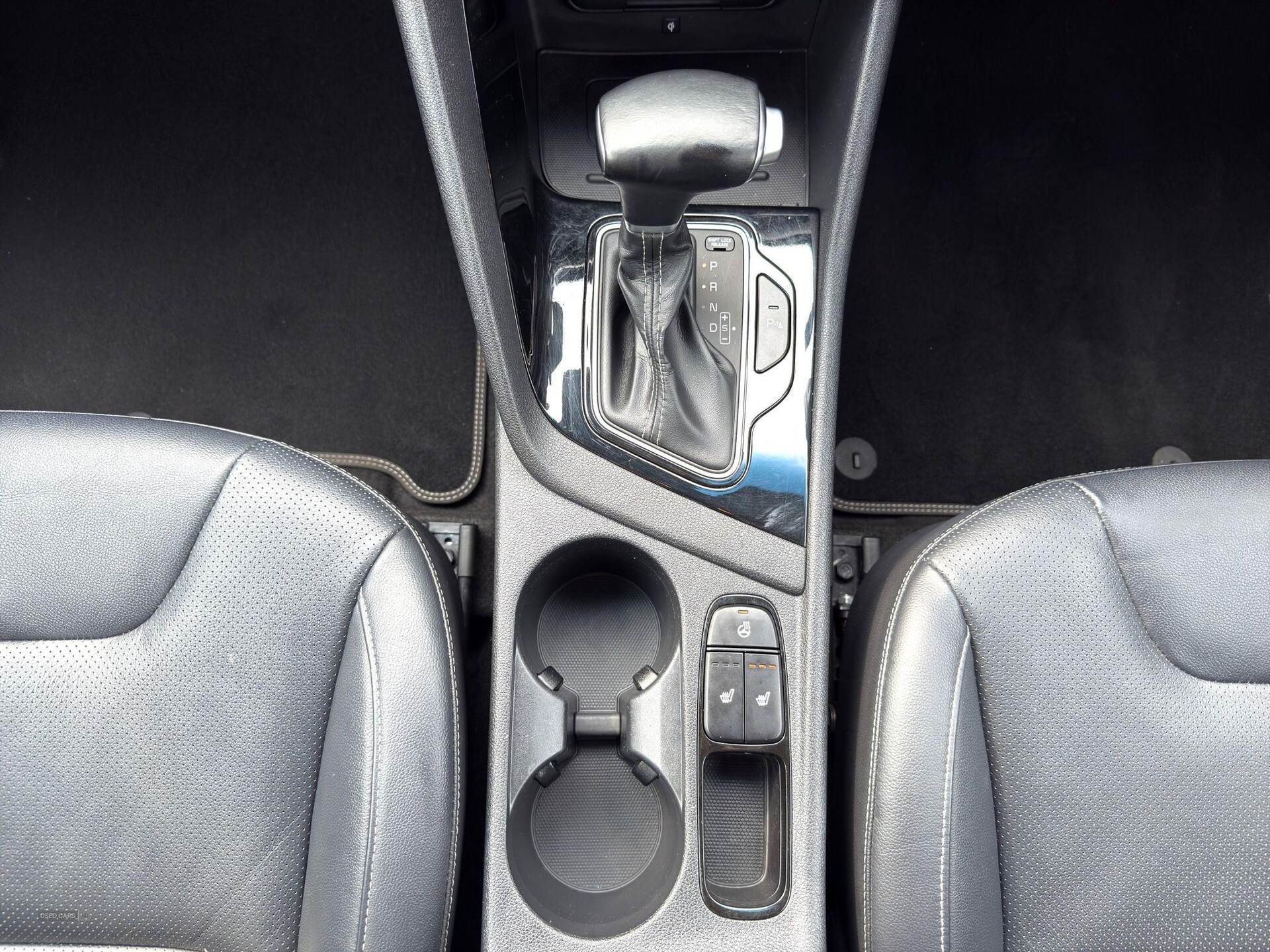 Aug 2016 Kia Niro 1.6 GDi Hybrid 3 5dr DCT
