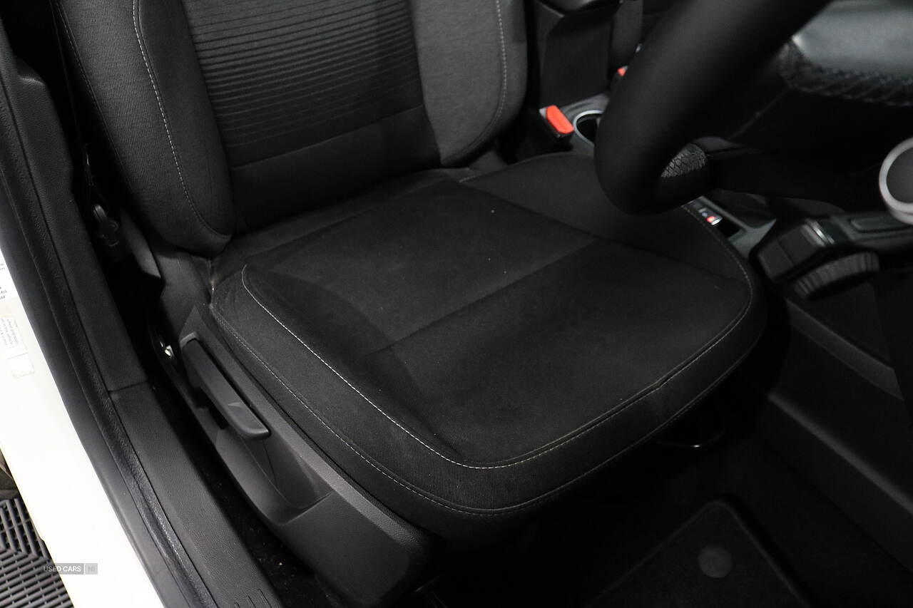 Mar 2020 Renault Captur 1.0 TCE 100 Iconic 5dr