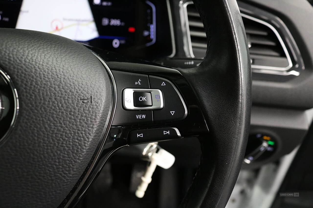 Feb 2019 Volkswagen T-Roc 1.6 TDI SEL 5dr