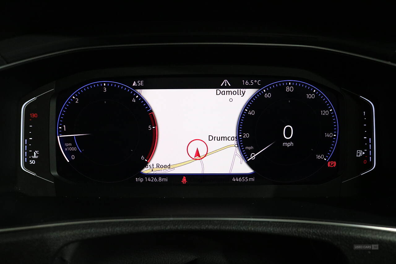 Feb 2019 Volkswagen T-Roc 1.6 TDI SEL 5dr