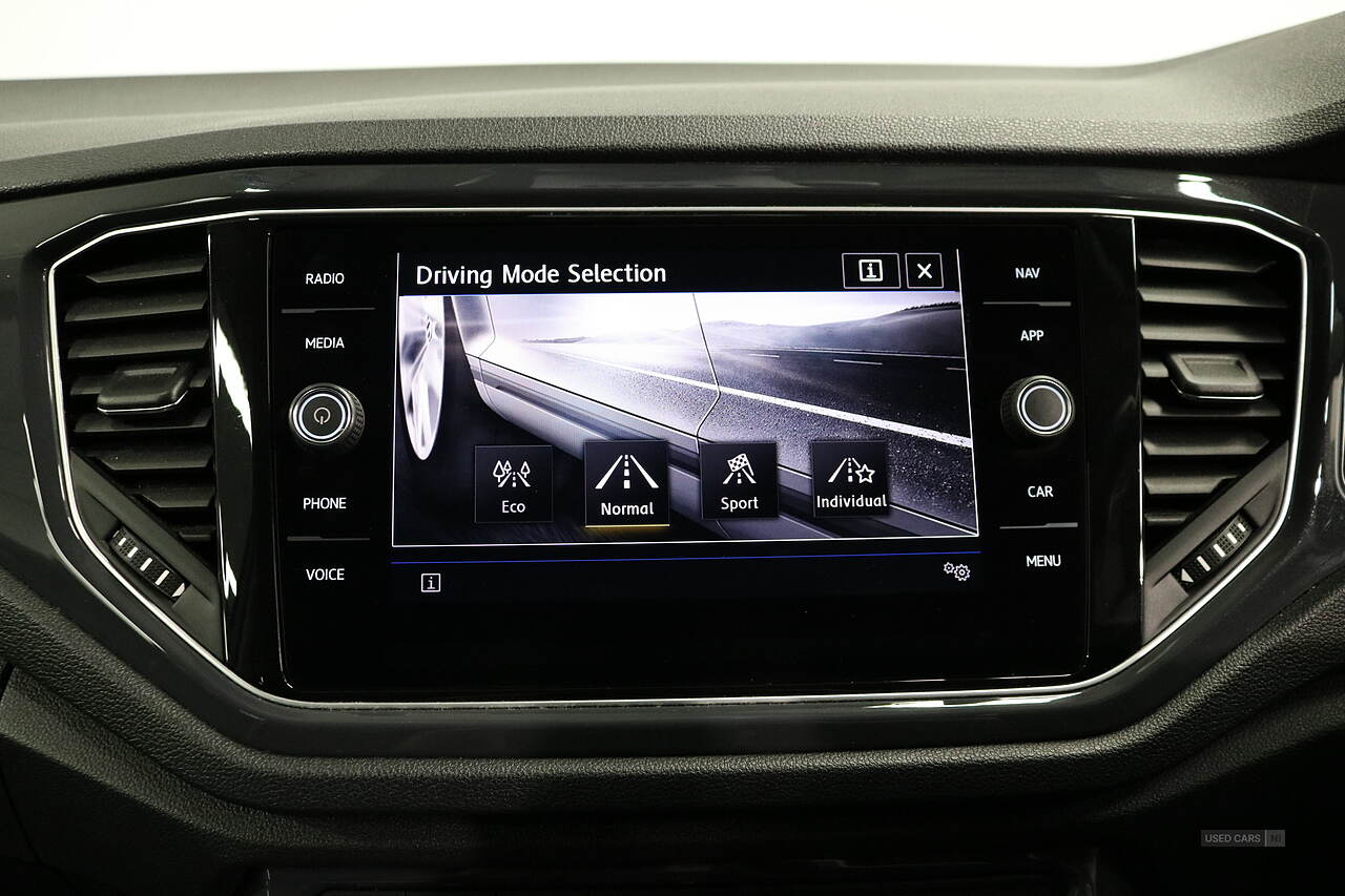 Feb 2019 Volkswagen T-Roc 1.6 TDI SEL 5dr