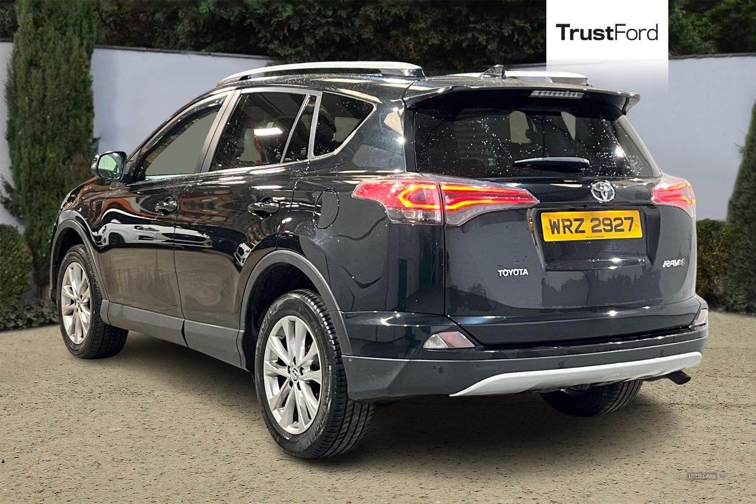 Sep 2016 Toyota RAV4 2.0 D-4D Excel 5dr 2WD