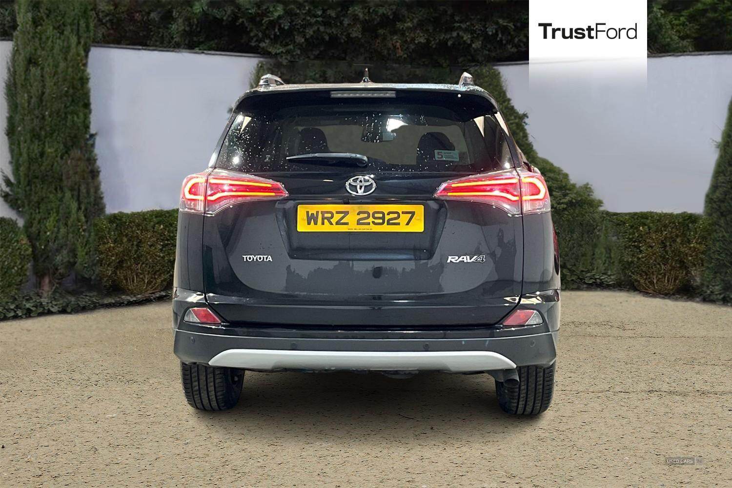 Sep 2016 Toyota RAV4 2.0 D-4D Excel 5dr 2WD