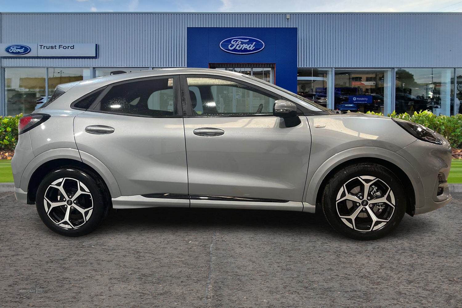 Dec 2024 Ford Puma 1.0 EcoBoost Hybrid mHEV ST-Line 5dr DCT