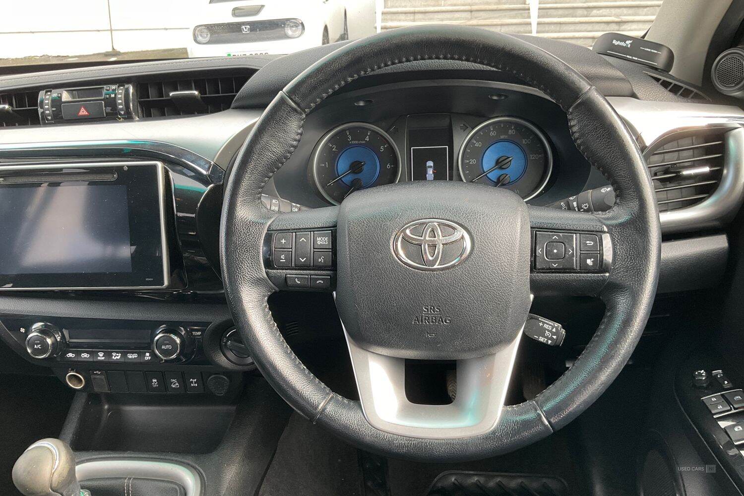 Mar 2017 Toyota Hilux Invincible D/Cab Pick Up 2.4 D-4D