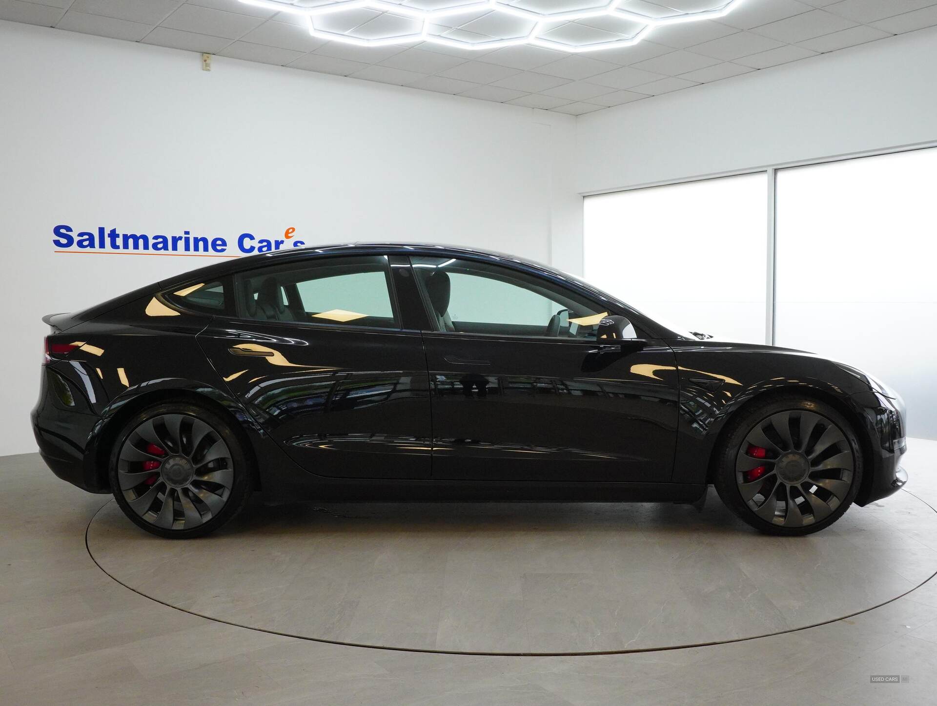 Dec 2021 TESLA Model 3 Performance AWD 4dr [Performance Upgrade] Auto