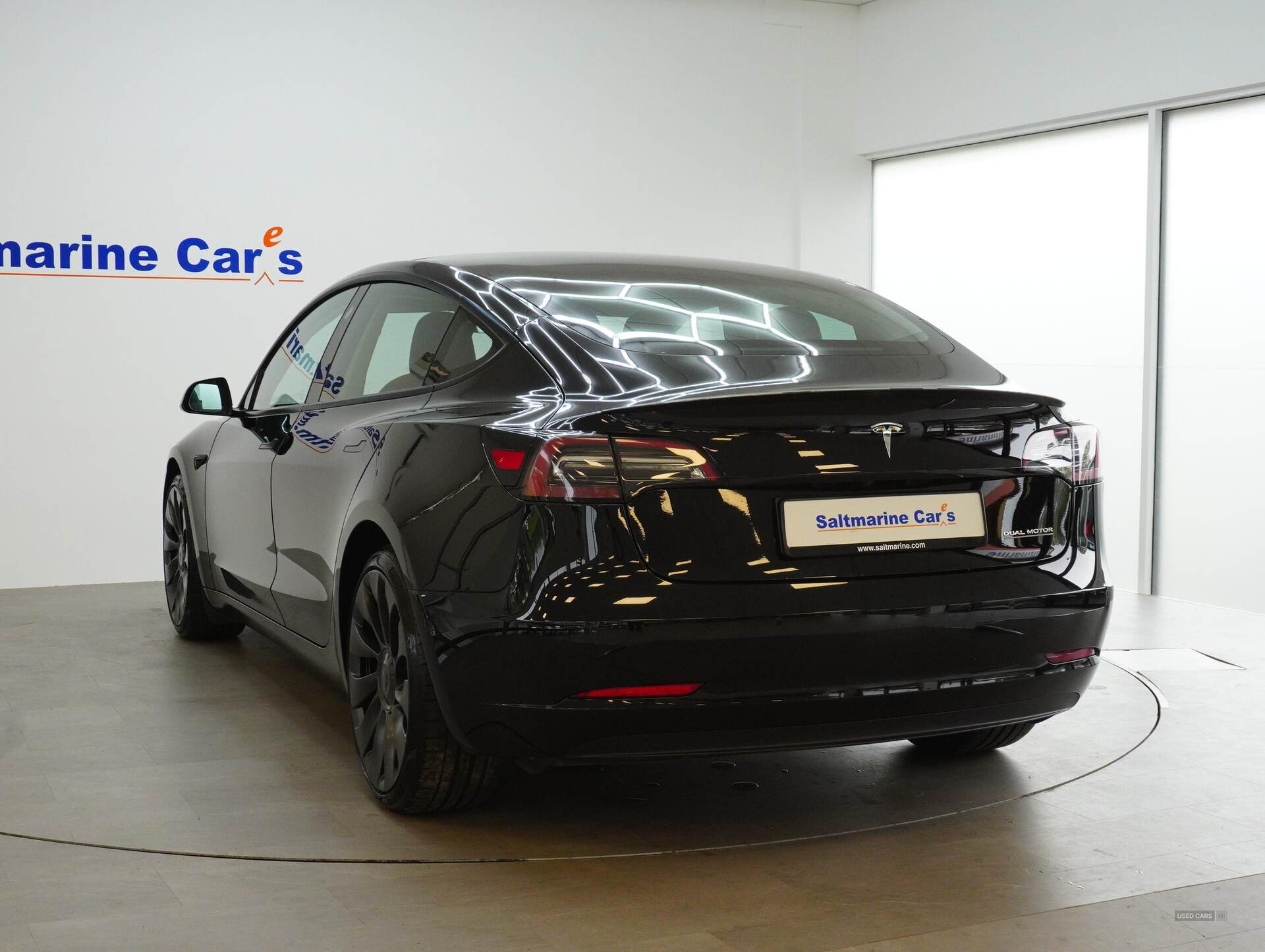 Dec 2021 TESLA Model 3 Performance AWD 4dr [Performance Upgrade] Auto