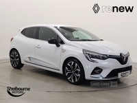 Renault Clio 1.6 E-TECH Launch Edition Hatchback 5dr Petrol Hybrid Auto Euro 6 (s/s) (140 ps) in Down