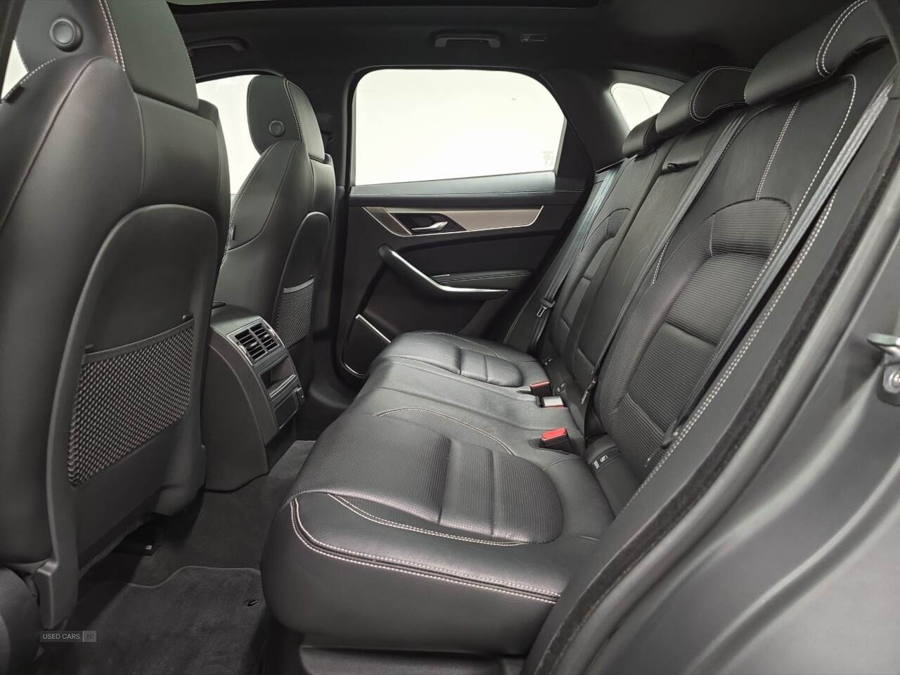 Jun 2021 Jaguar F-Pace 2.0 D200 R-Dynamic S 5dr Auto AWD