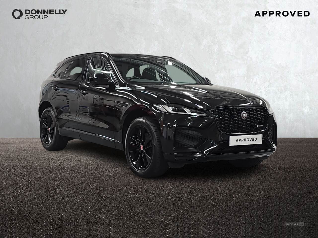 Apr 2023 Jaguar F-Pace 2.0 D200 R-Dynamic Black 5dr Auto AWD