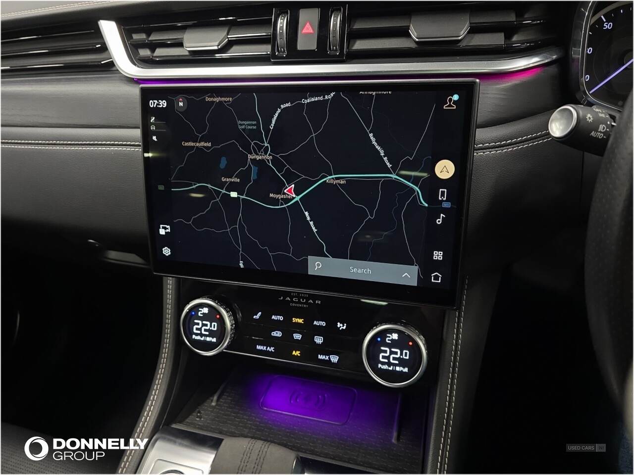 Apr 2023 Jaguar F-Pace 2.0 D200 R-Dynamic Black 5dr Auto AWD