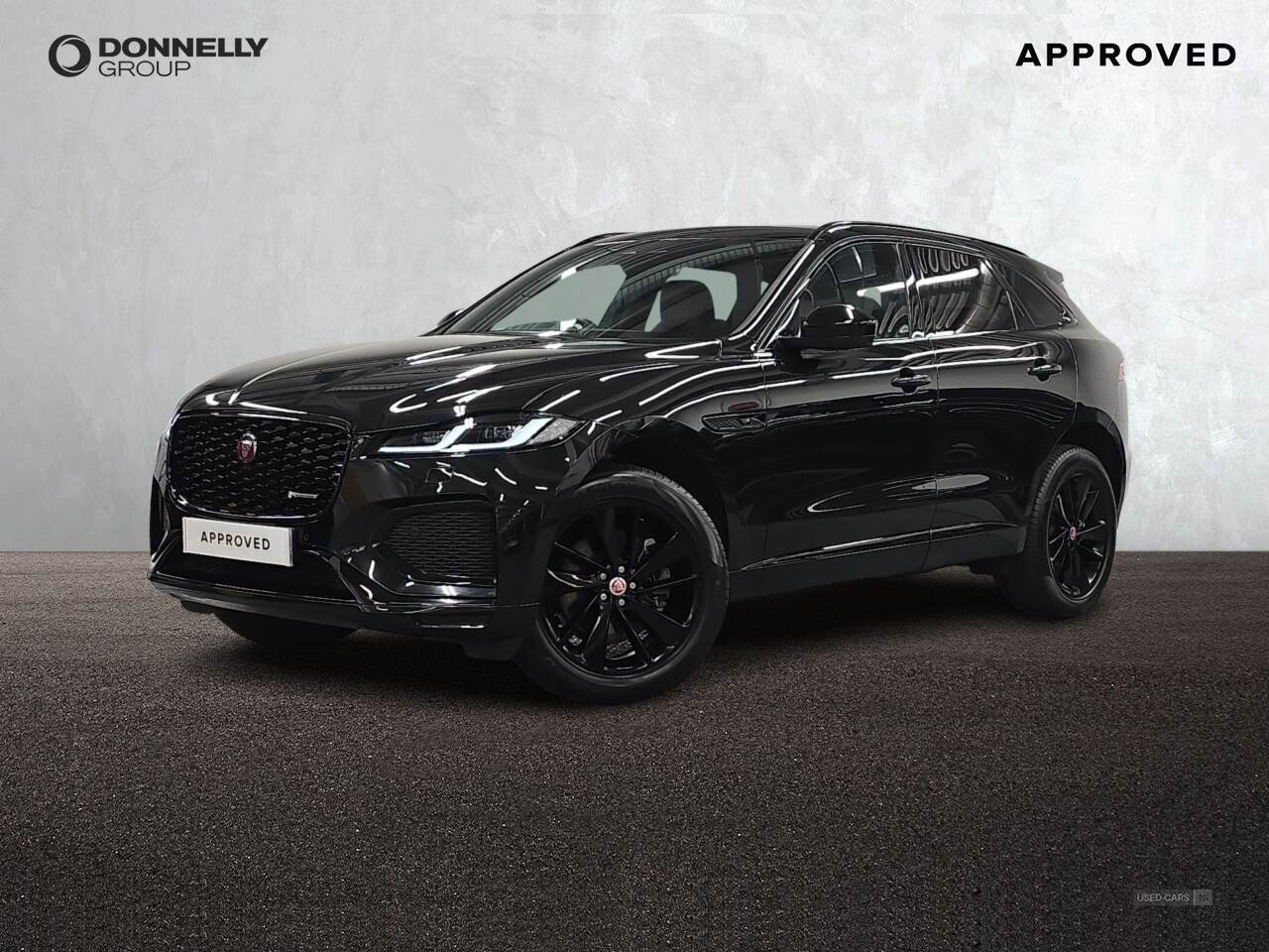 Apr 2023 Jaguar F-Pace 2.0 D200 R-Dynamic Black 5dr Auto AWD