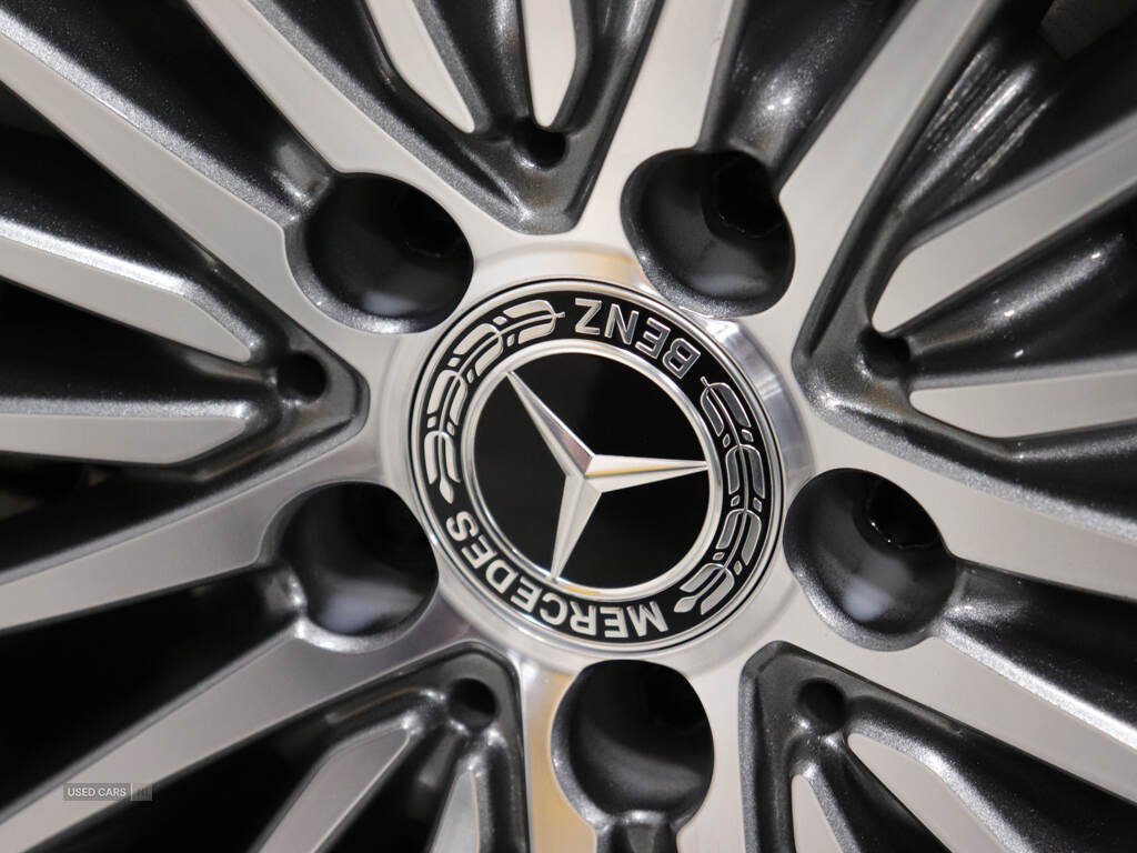 Sep 2024 Mercedes-Benz C Class C220d AMG Line Premium Plus 4dr 9G-Tronic