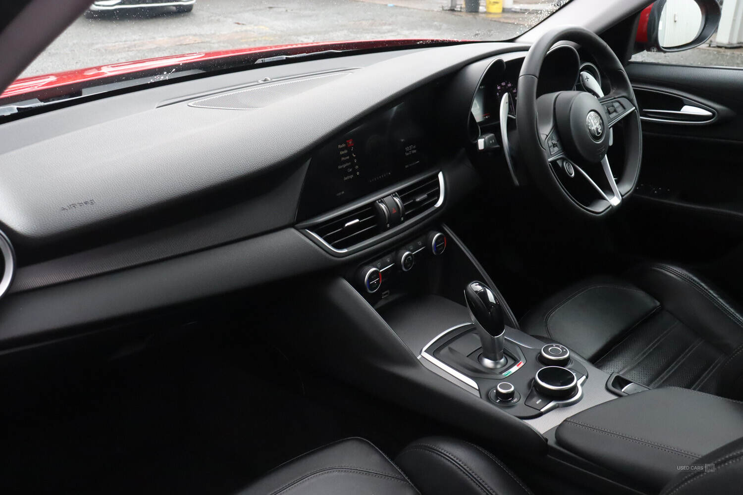 Dec 2017 Alfa Romeo Giulia 2.0 TB 280 Veloce 4dr Auto