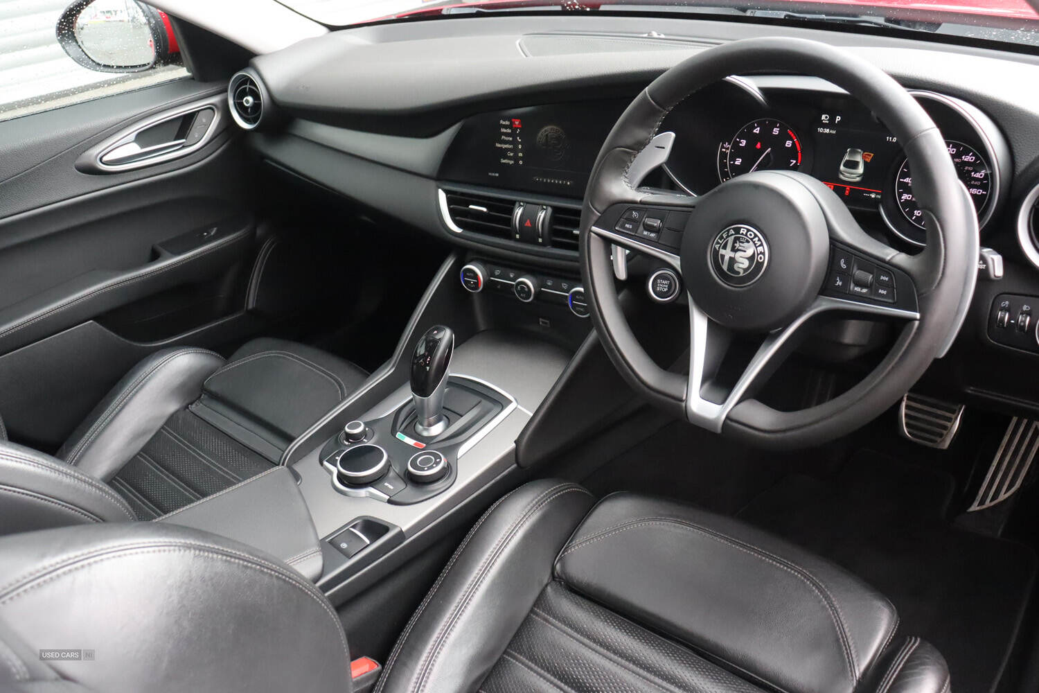 Dec 2017 Alfa Romeo Giulia 2.0 TB 280 Veloce 4dr Auto