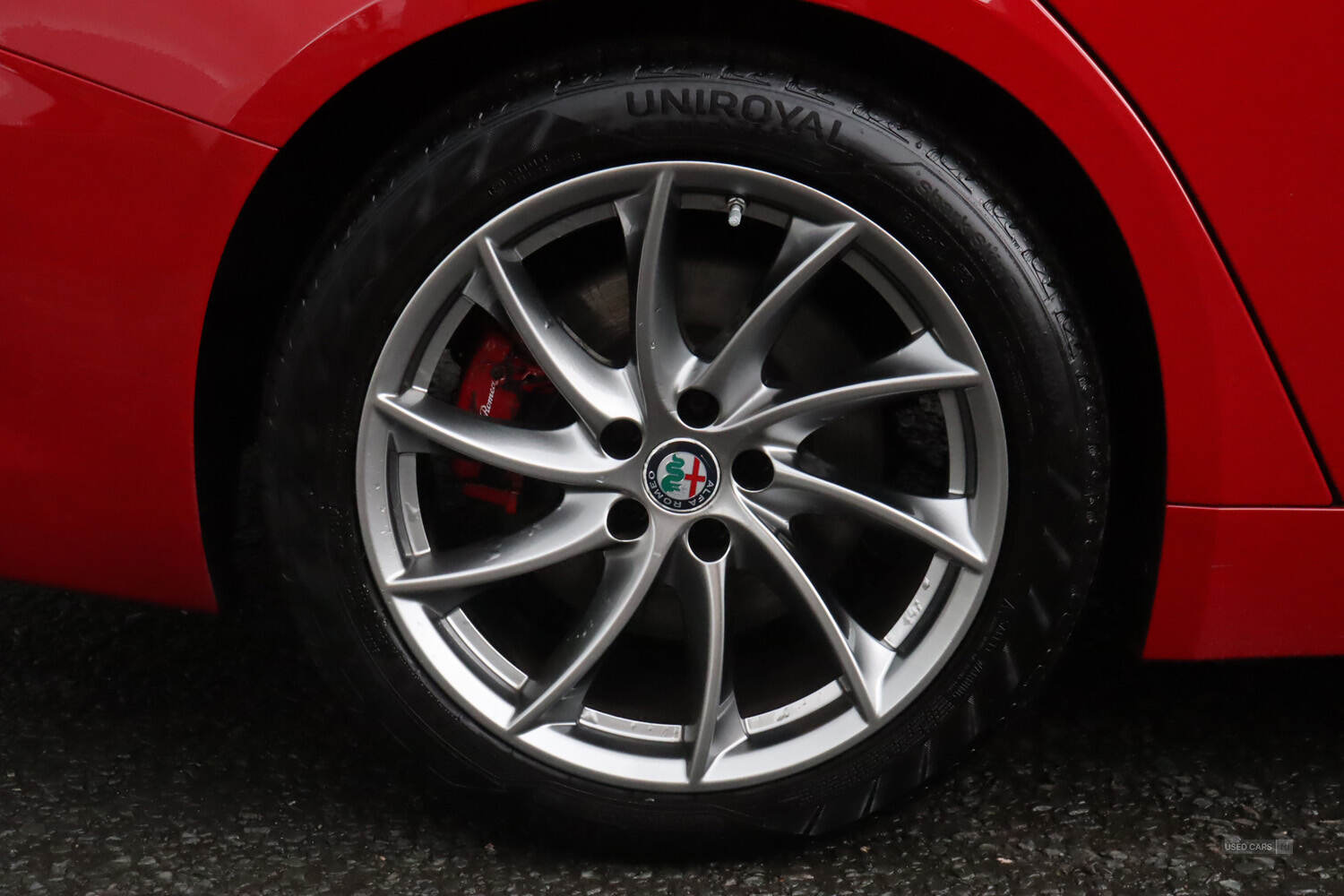 Dec 2017 Alfa Romeo Giulia 2.0 TB 280 Veloce 4dr Auto