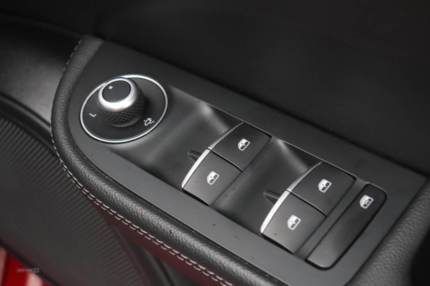 Dec 2017 Alfa Romeo Giulia 2.0 TB 280 Veloce 4dr Auto