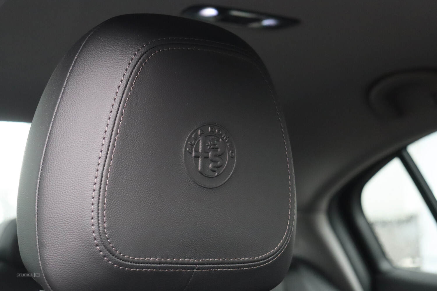 Dec 2017 Alfa Romeo Giulia 2.0 TB 280 Veloce 4dr Auto