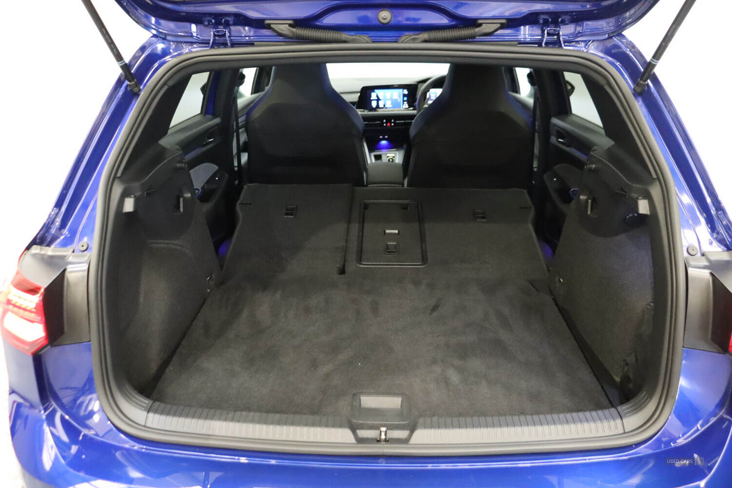 May 2022 Volkswagen Golf 2.0 TSI 320 R 4Motion 5dr DSG