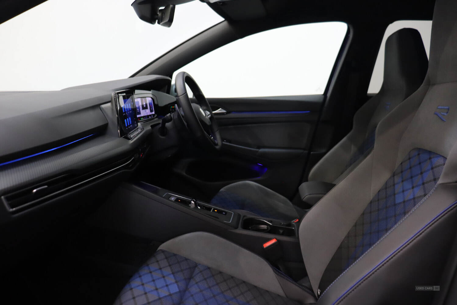May 2022 Volkswagen Golf 2.0 TSI 320 R 4Motion 5dr DSG