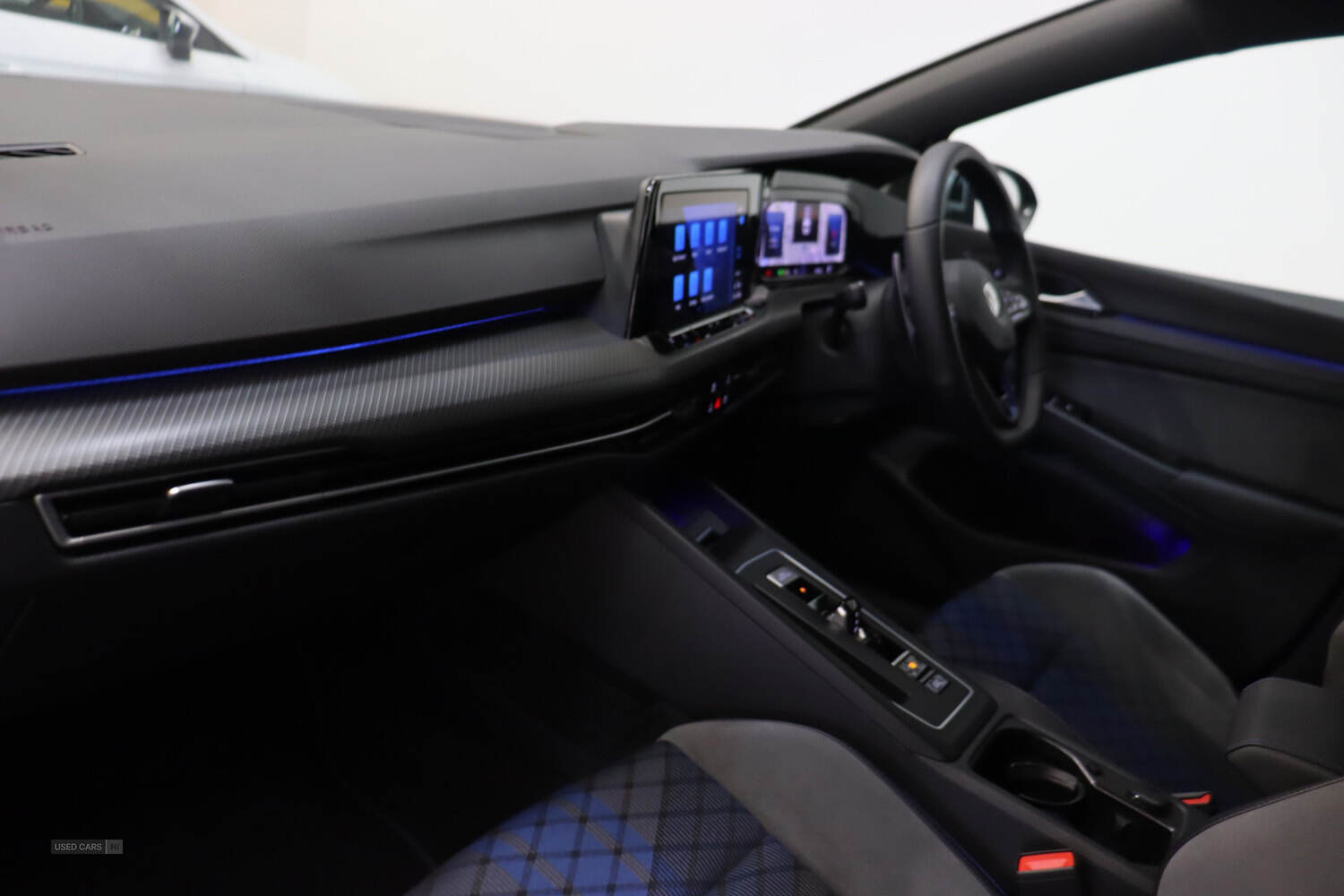 May 2022 Volkswagen Golf 2.0 TSI 320 R 4Motion 5dr DSG