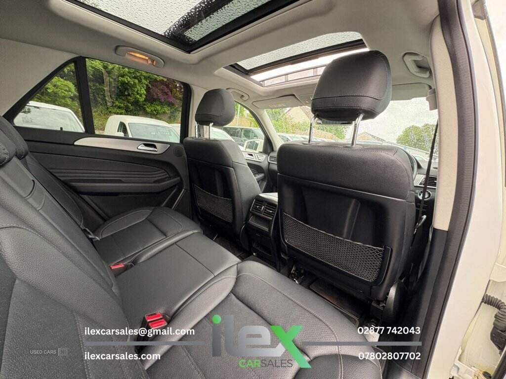 May 2017 Mercedes GLE-Class GLE 350d 4Matic AMG Line Premium 5dr 9G-Tronic