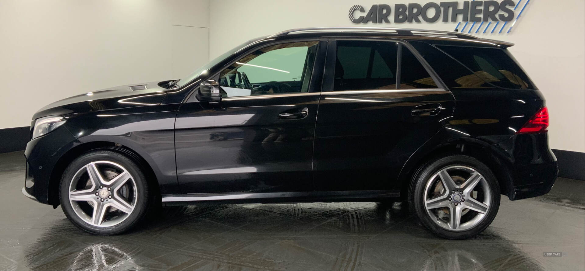 Apr 2016 Mercedes GLE-Class GLE 250d 4Matic AMG Line 5dr 9G-Tronic