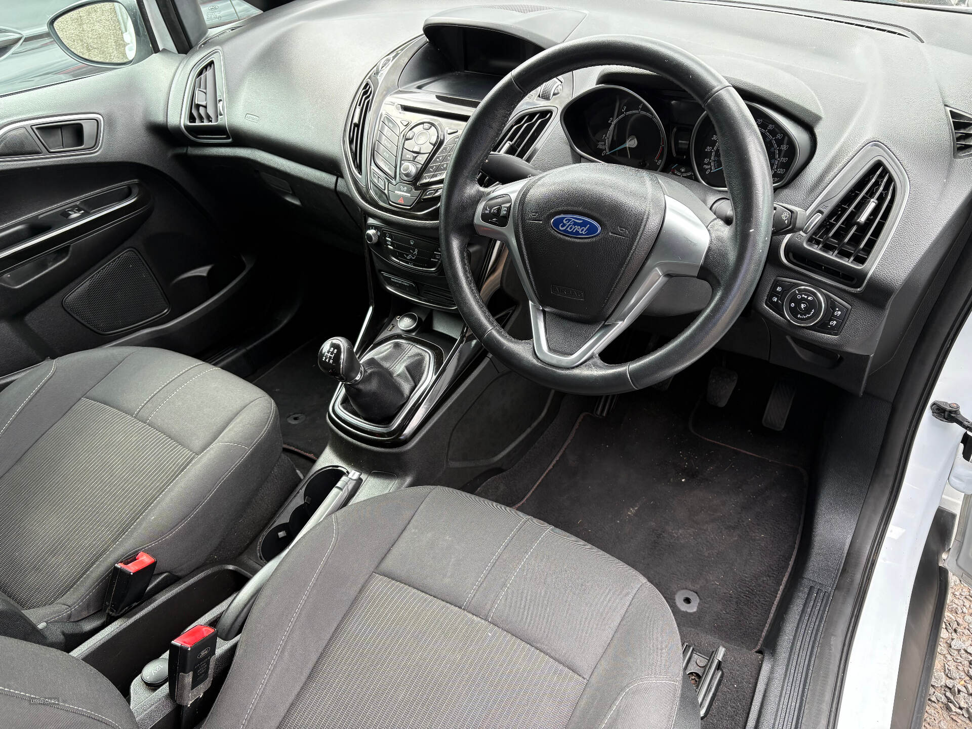 Ford B-Max HATCHBACK in Antrim
