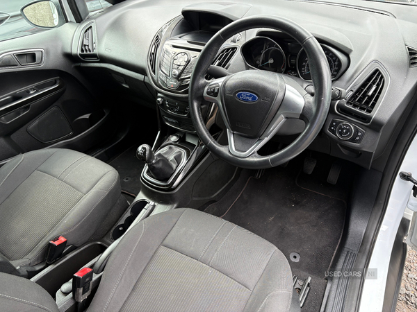 Ford B-Max HATCHBACK in Antrim
