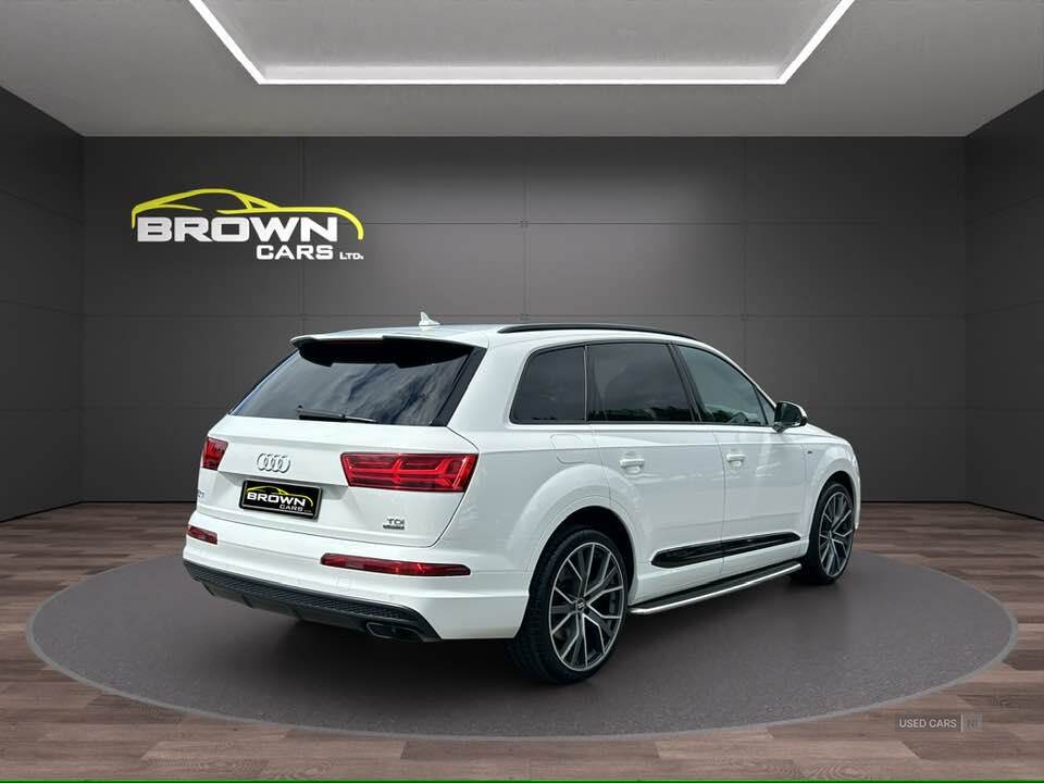 Jan 2018 Audi Q7 3.0 TDI 218 Quattro S Line 5dr Tip Auto