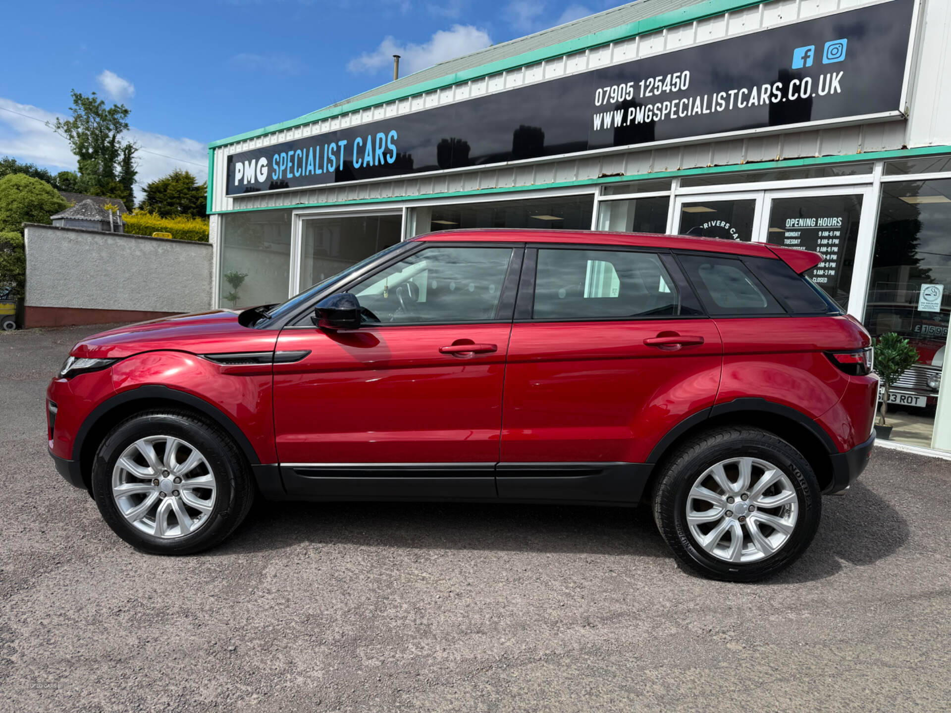 May 2016 Land Rover Range Rover Evoque 2.0 eD4 SE Tech 5dr 2WD