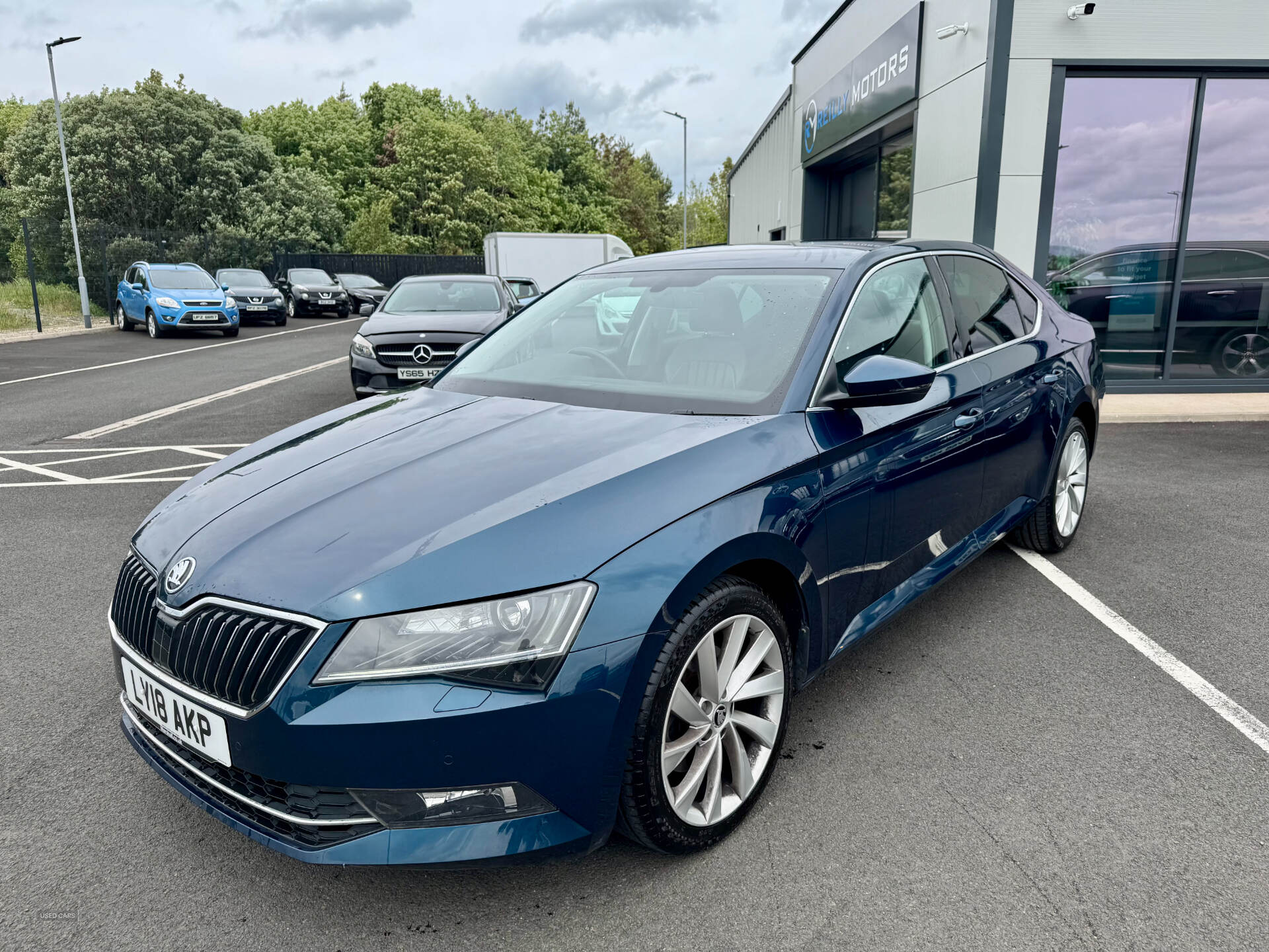Skoda Superb DIESEL HATCHBACK in Derry / Londonderry
