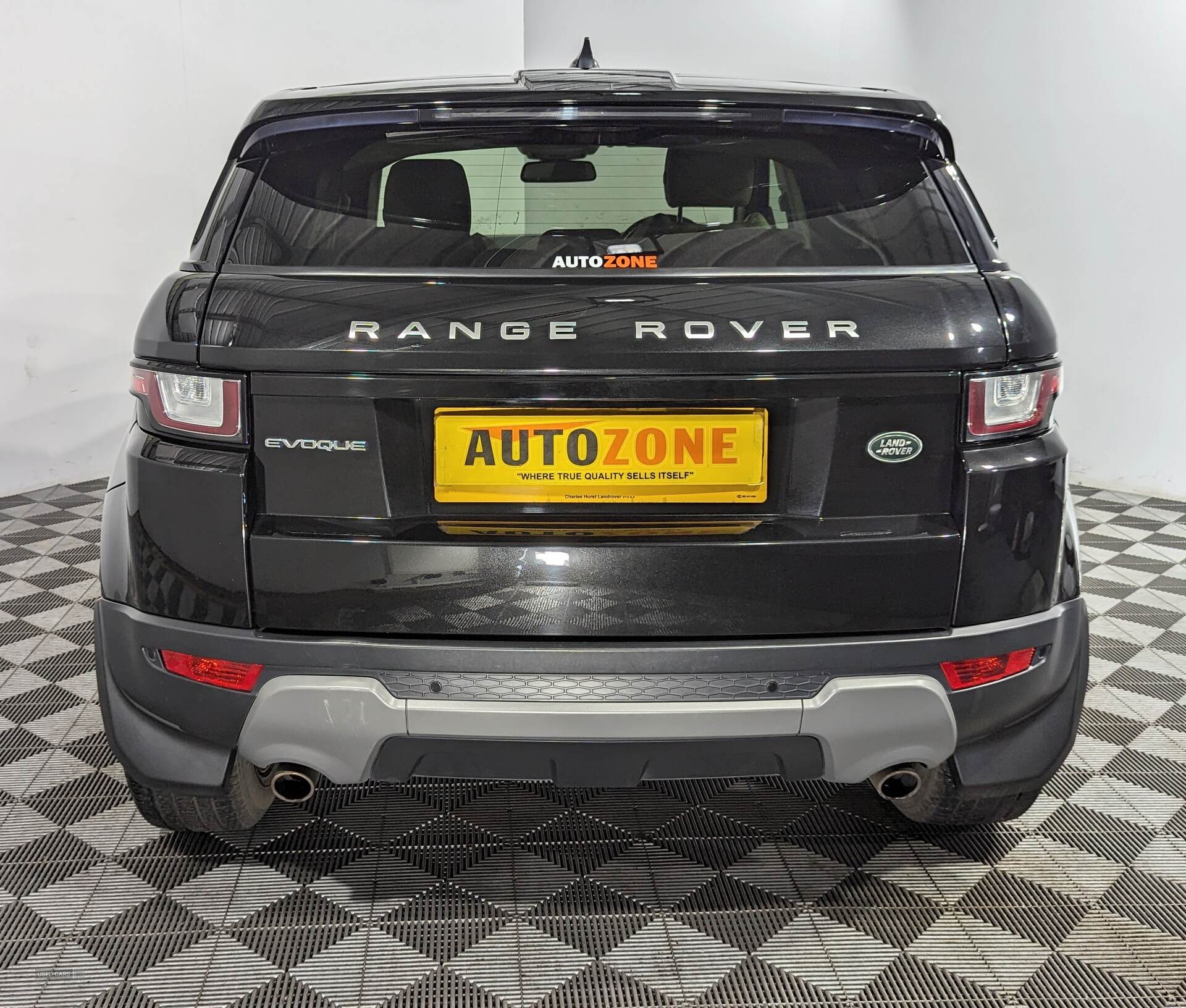 Mar 2019 Land Rover Range Rover Evoque 2.0 TD4 SE Tech 5dr Auto