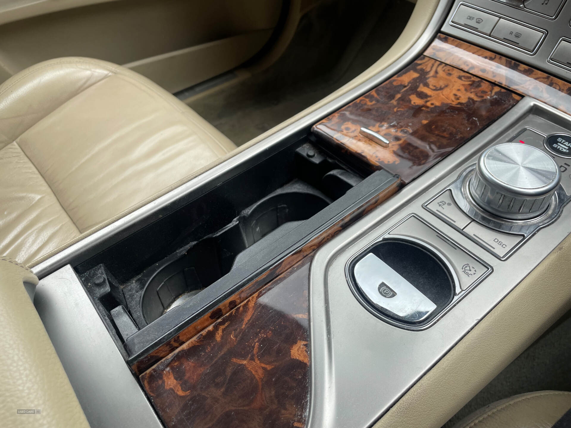 Jan 2009 Jaguar XF 2.7d Luxury 4dr Auto