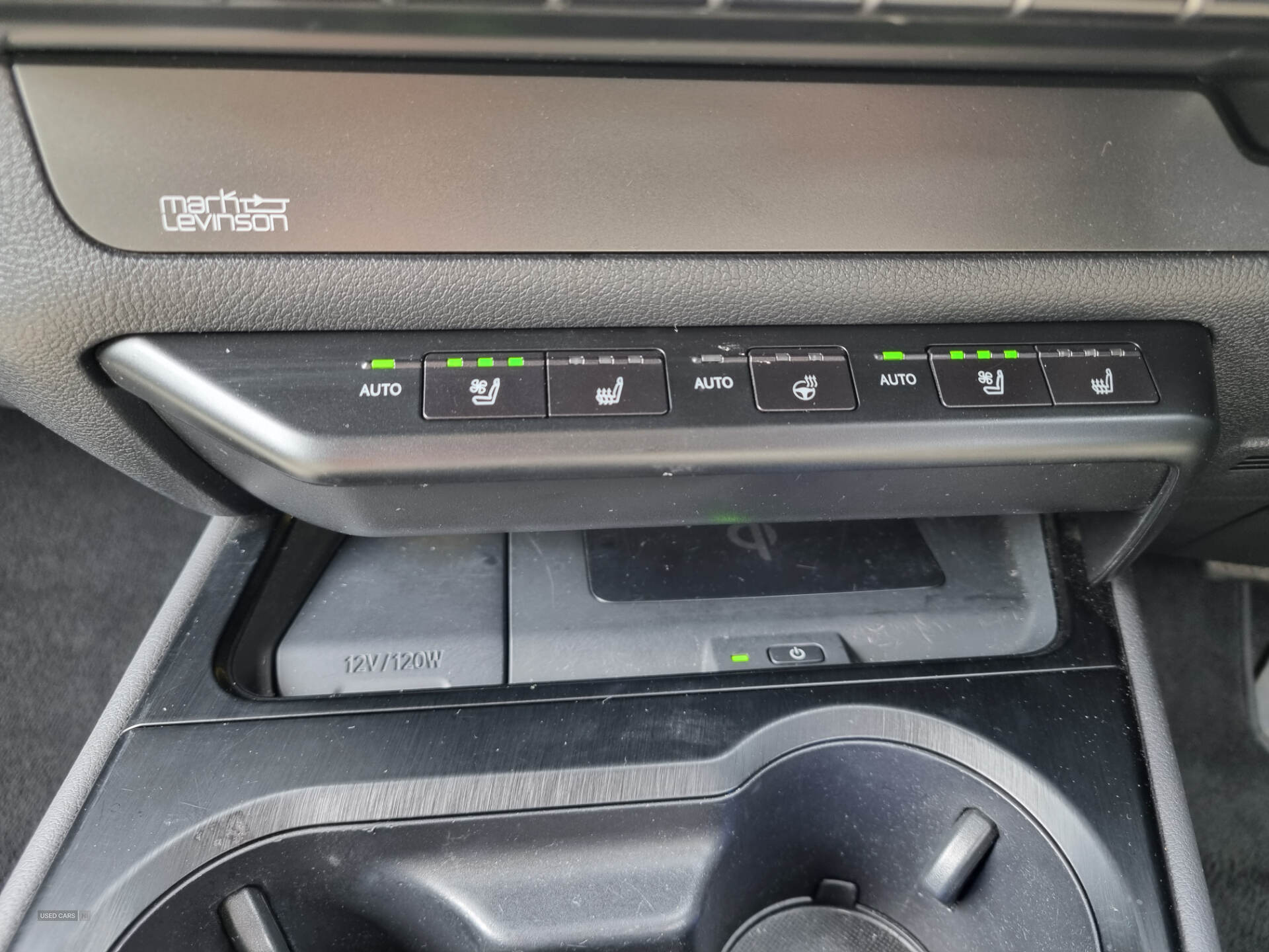 Dec 2021 Lexus UX 300e 150kW 54.3 kWh 5dr E-CVT