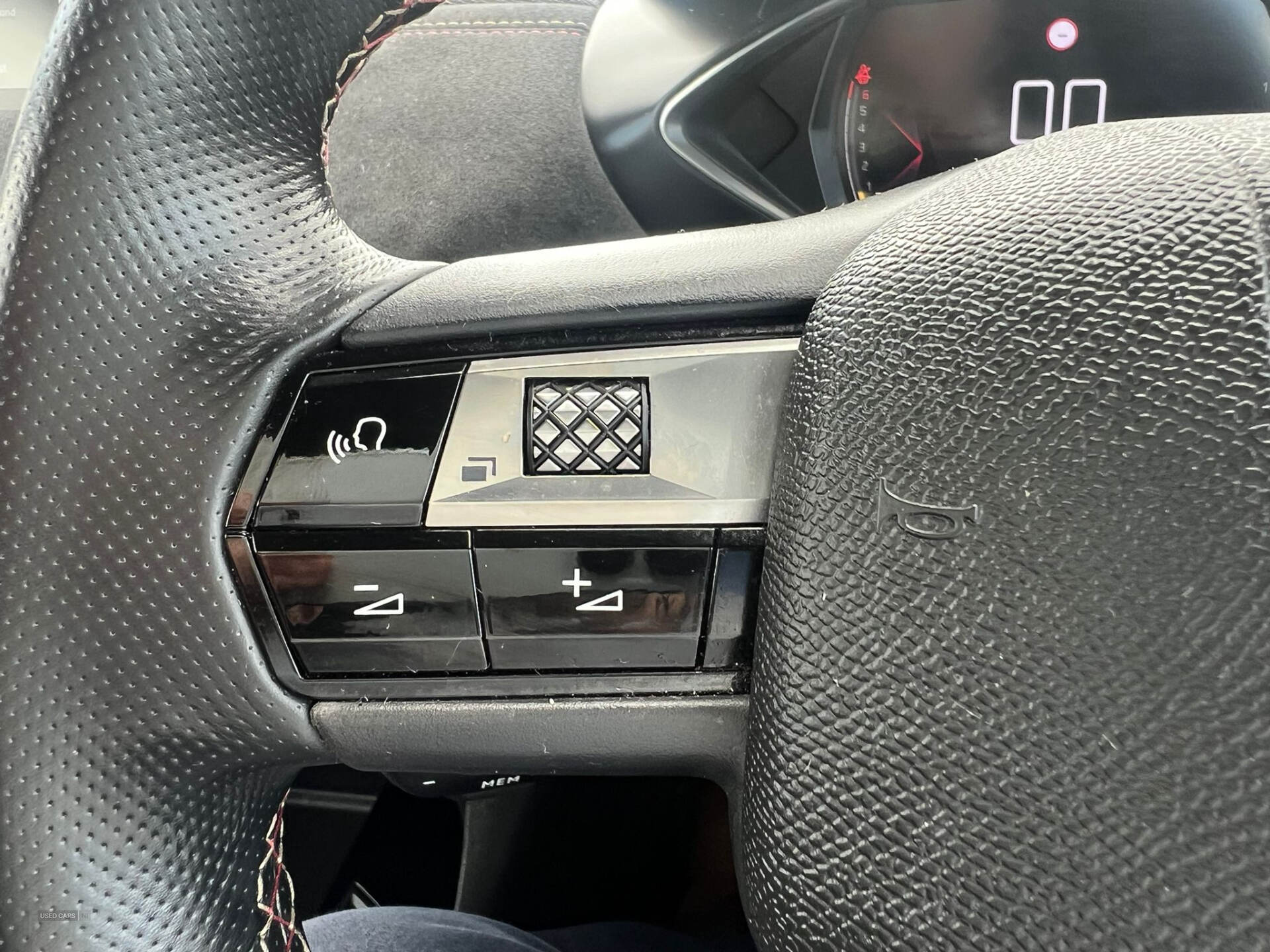 Jan 2020 DS 3 Crossback 1.2 PureTech Performance Line 5dr